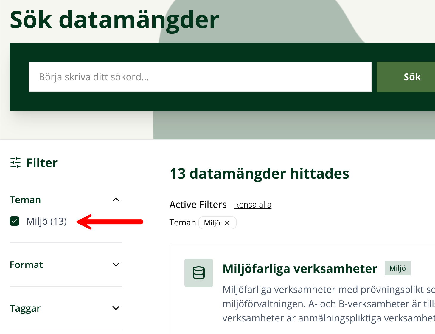 En röd pil markerar det aktiva filtreringsalternativet medan de övriga är dolda.